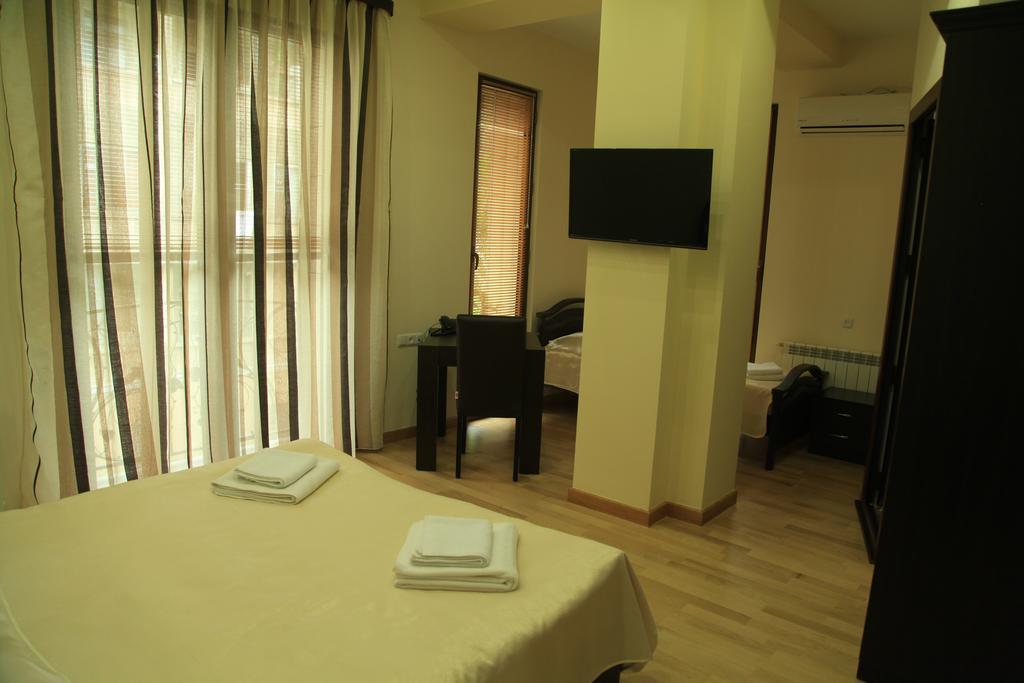 Daniel Boutique 3* Yerevan